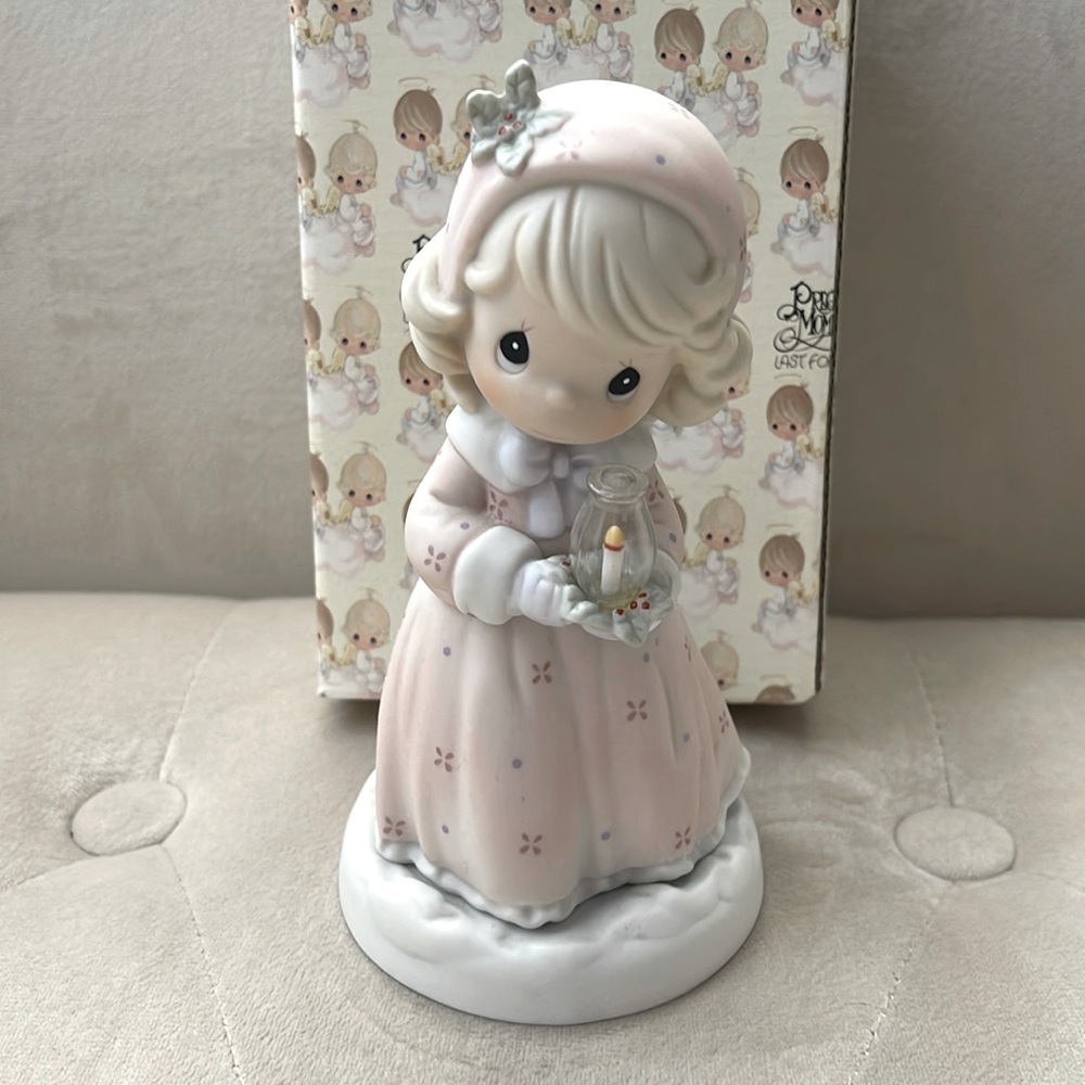 Precious Moments“Making Spirits bright”